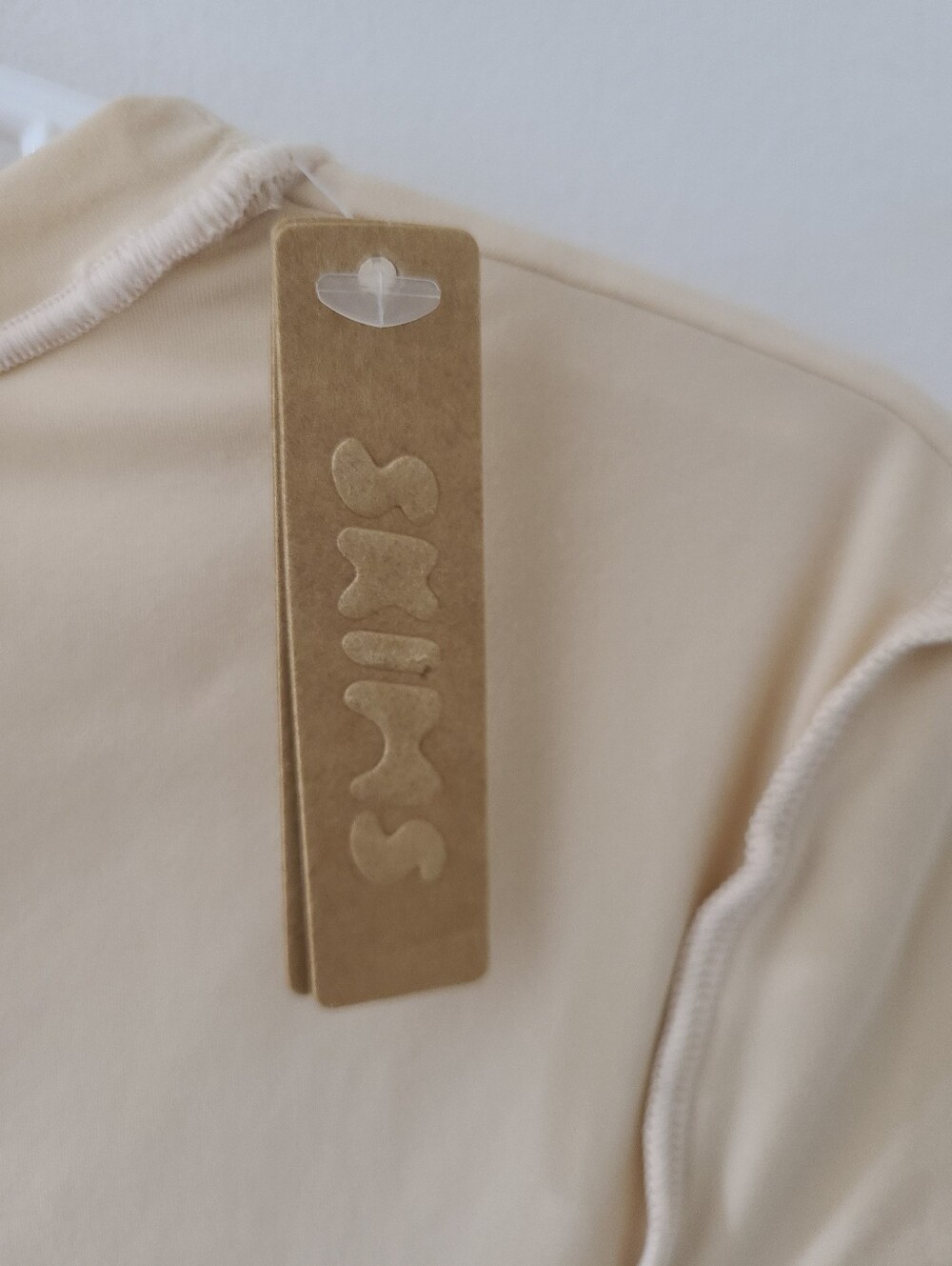 Skims Fits Everybody T-Shirt Bodysuit in Sand Nude Sz XXS NWT - Picture 6 of 11